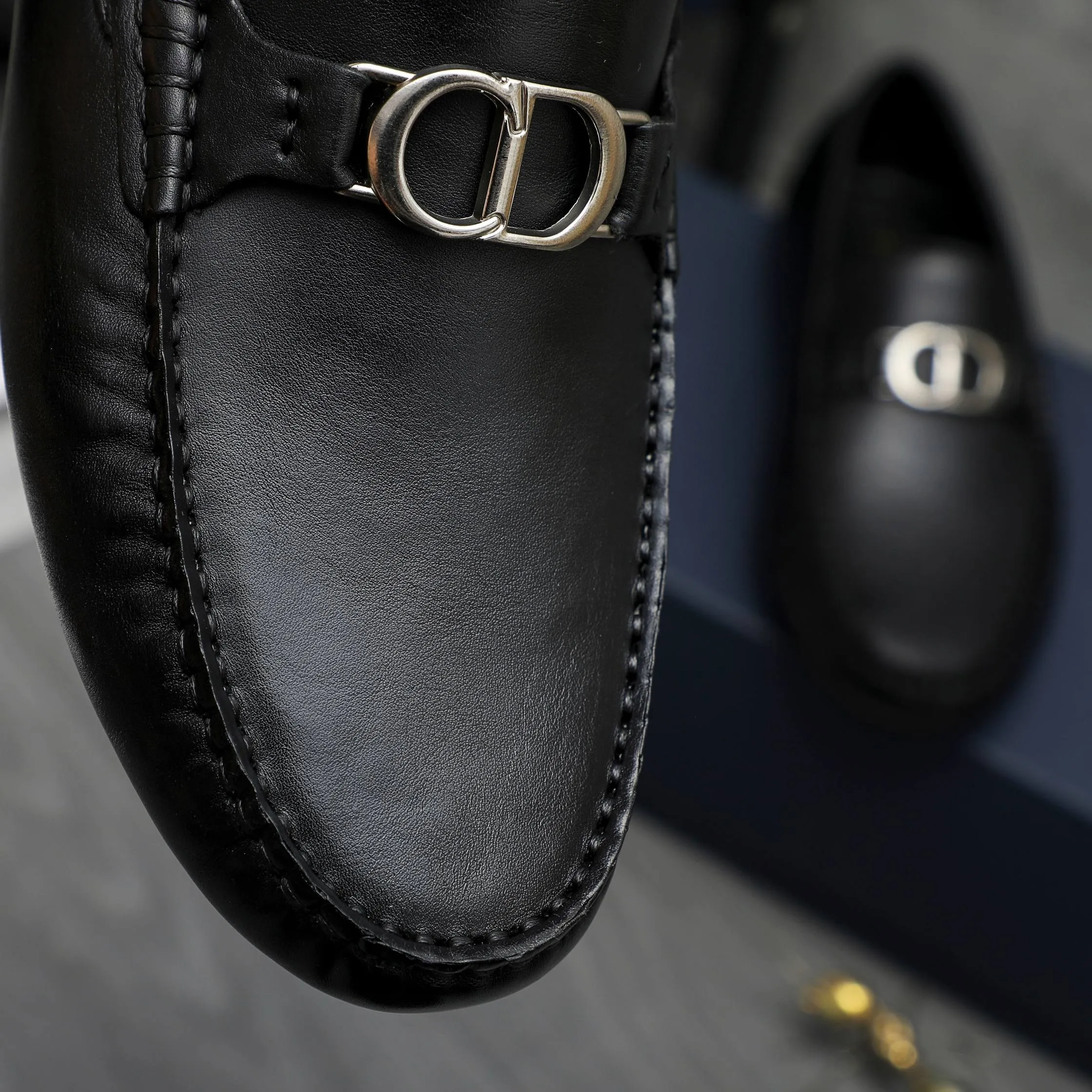 Men's shoes 💰p420 Product trademark: Dior "Dior" casual slip-on men's shoes Regular size: 38-44 Product materials: Selected high-quality cowhide upper, sheepskin lining, rubber outsole